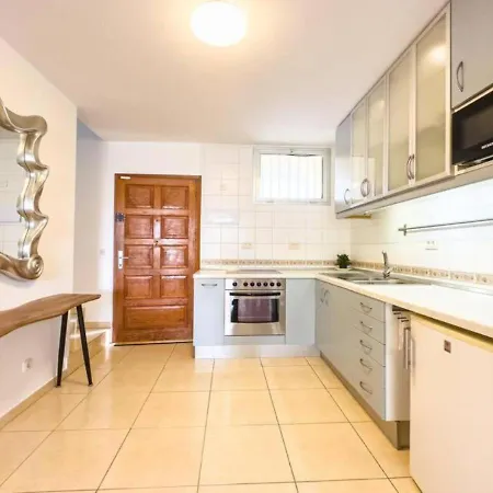 Sunny Ocean View Terrace 3br Retreat By The Ocean Costa Adeje *