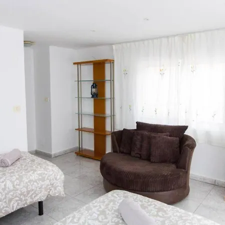 Sunny Ocean View Terrace 3br Retreat By The Ocean Costa Adeje 公寓