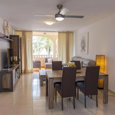 Sunny Ocean View Terrace 3br Retreat By The Ocean Costa Adeje 公寓