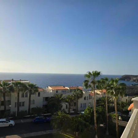 Sunny Ocean View Terrace 3br Retreat By The Ocean Costa Adeje 公寓 *