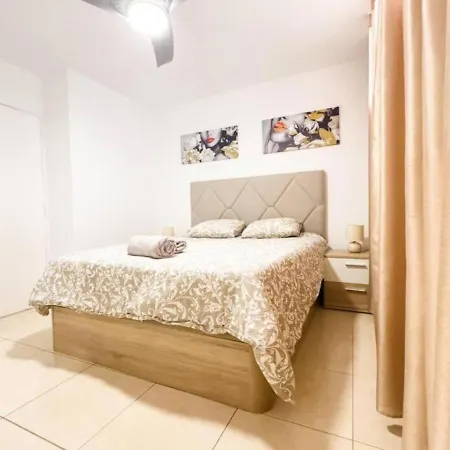 公寓 Sunny Ocean View Terrace 3br Retreat By The Ocean Costa Adeje