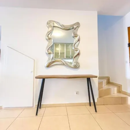 Sunny Ocean View Terrace 3br Retreat By The Ocean Costa Adeje 公寓