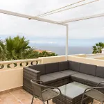 Sunny Ocean View Terrace 3br Retreat By The Ocean Costa Adeje קיאו סלבאחה