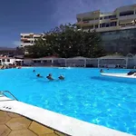 Sunny Ocean View Terrace 3br Retreat By The Ocean Costa Adeje דירה *