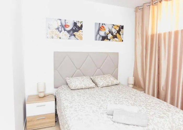 Sunny Ocean View Terrace 3br Retreat By The Ocean Costa Adeje Apartman *