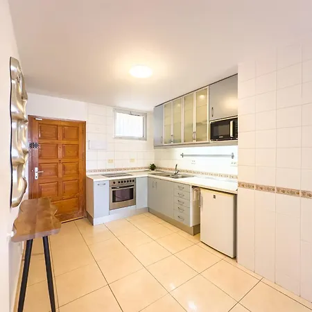 아파트 Sunny Ocean View Terrace 3br Retreat By The Ocean Costa Adeje