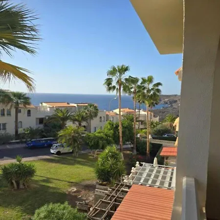 Sunny Ocean View Terrace 3br Retreat By The Ocean Costa Adeje 칼라오살바헤