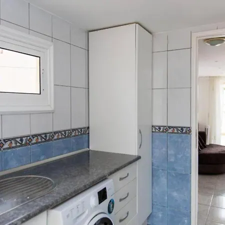 아파트 Sunny Ocean View Terrace 3br Retreat By The Ocean Costa Adeje *